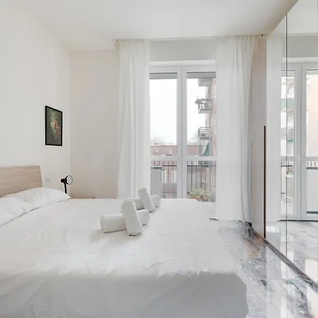 Dergano Comfy - 250 M Far From M3 Апартаменты *