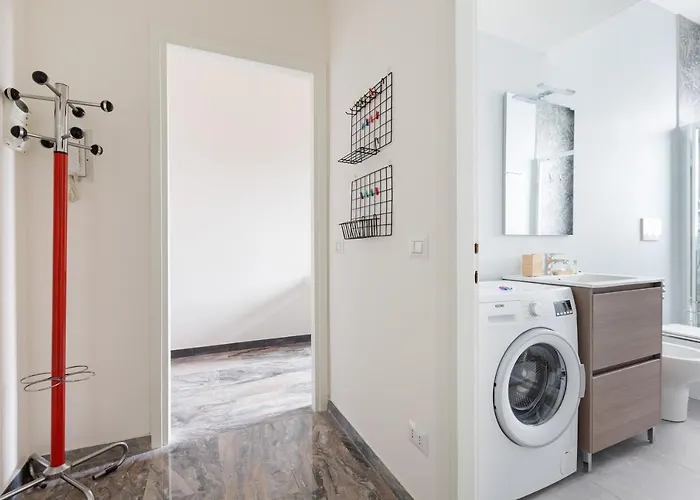 Apartamento Guesthost - Dergano Comfy - 250 M Far From M3